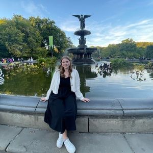 Meet your Posher, Anne